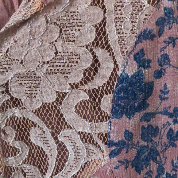 Bohemian Style Tunic size XS - Picture 2 of 8